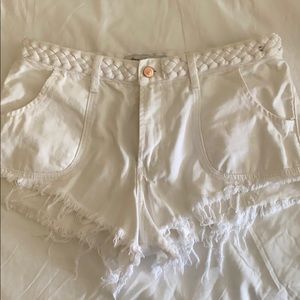 Abercrombie high rise festival short